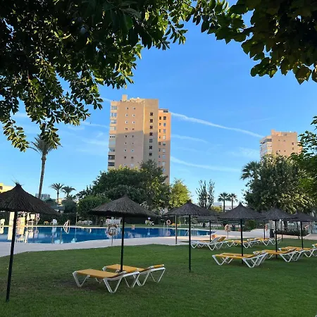 Modern 3 Bedroom Situated In Luxury Beachfront Gated Community Appartement *