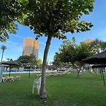 Modern 3 Bedroom Situated In Luxury Beachfront Gated Community Τορρεμολίνος