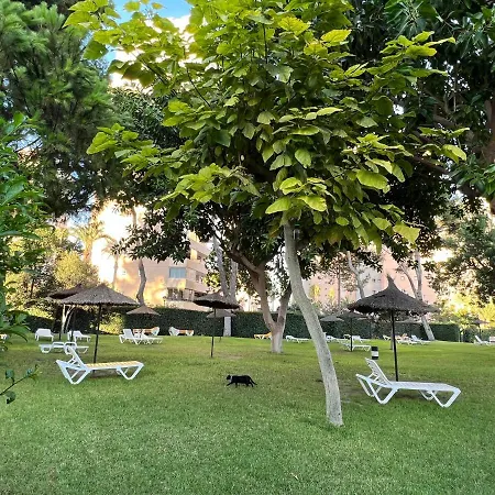 Modern 3 Bedroom Situated In Luxury Beachfront Gated Community Lejlighed *