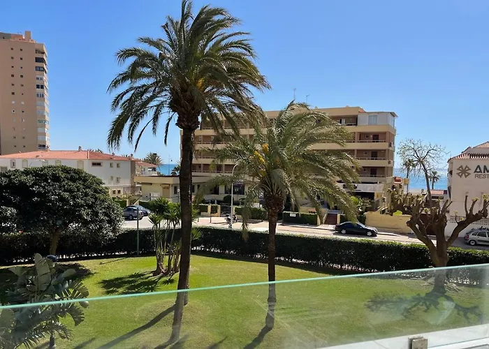 Appartement Modern 3 Bedroom Situated In Luxury Beachfront Gated Community *