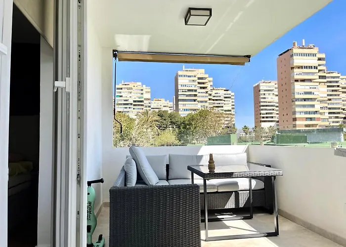 Modern 3 Bedroom Situated In Luxury Beachfront Gated Community Appartement Torremolinos