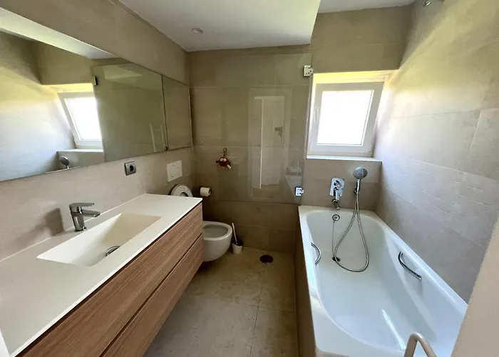 Modern 3 Bedroom Situated In Luxury Beachfront Gated Community