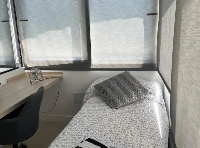 Modern 3 Bedroom Situated In Luxury Beachfront Gated Community * Torremolinos