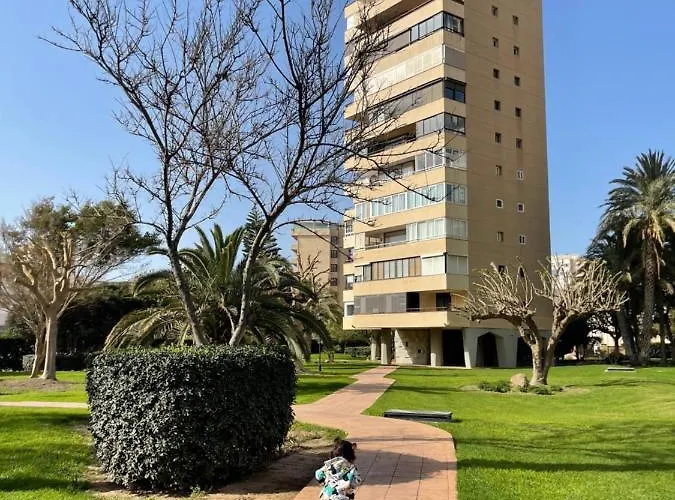 Apartamento Modern 3 Bedroom Situated In Luxury Beachfront Gated Community Torremolinos