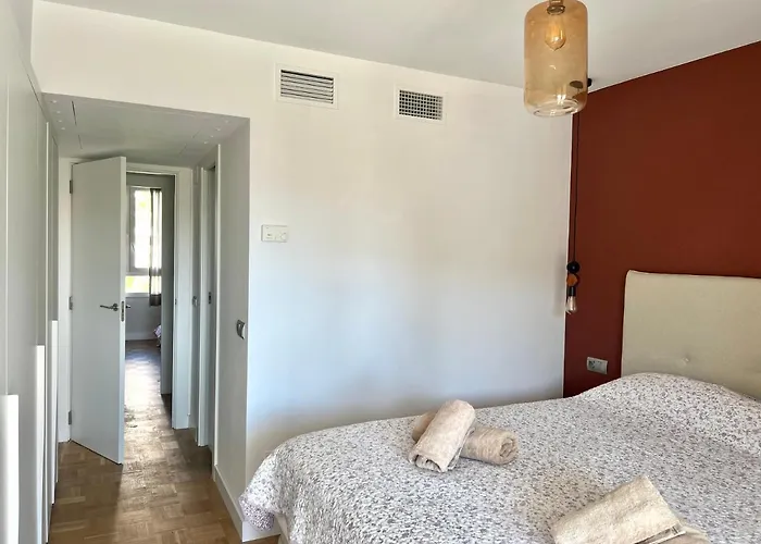 Modern 3 Bedroom Situated In Luxury Beachfront Gated Community Apartment *